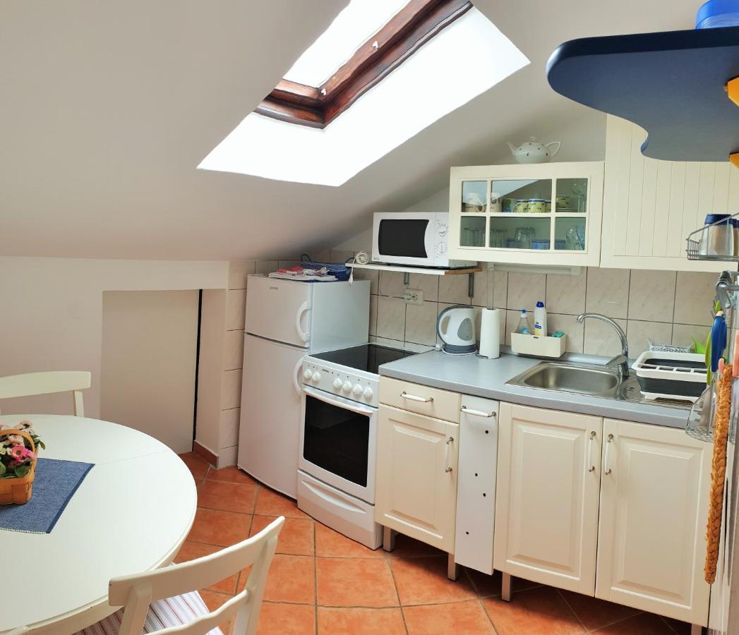 Rentfox - Crikvenica Apartment Exterior photo