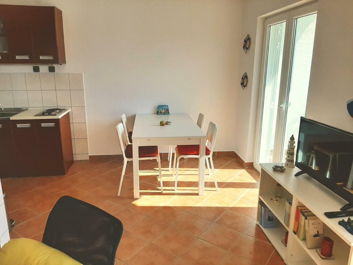 Rentfox - Crikvenica Apartment Exterior photo