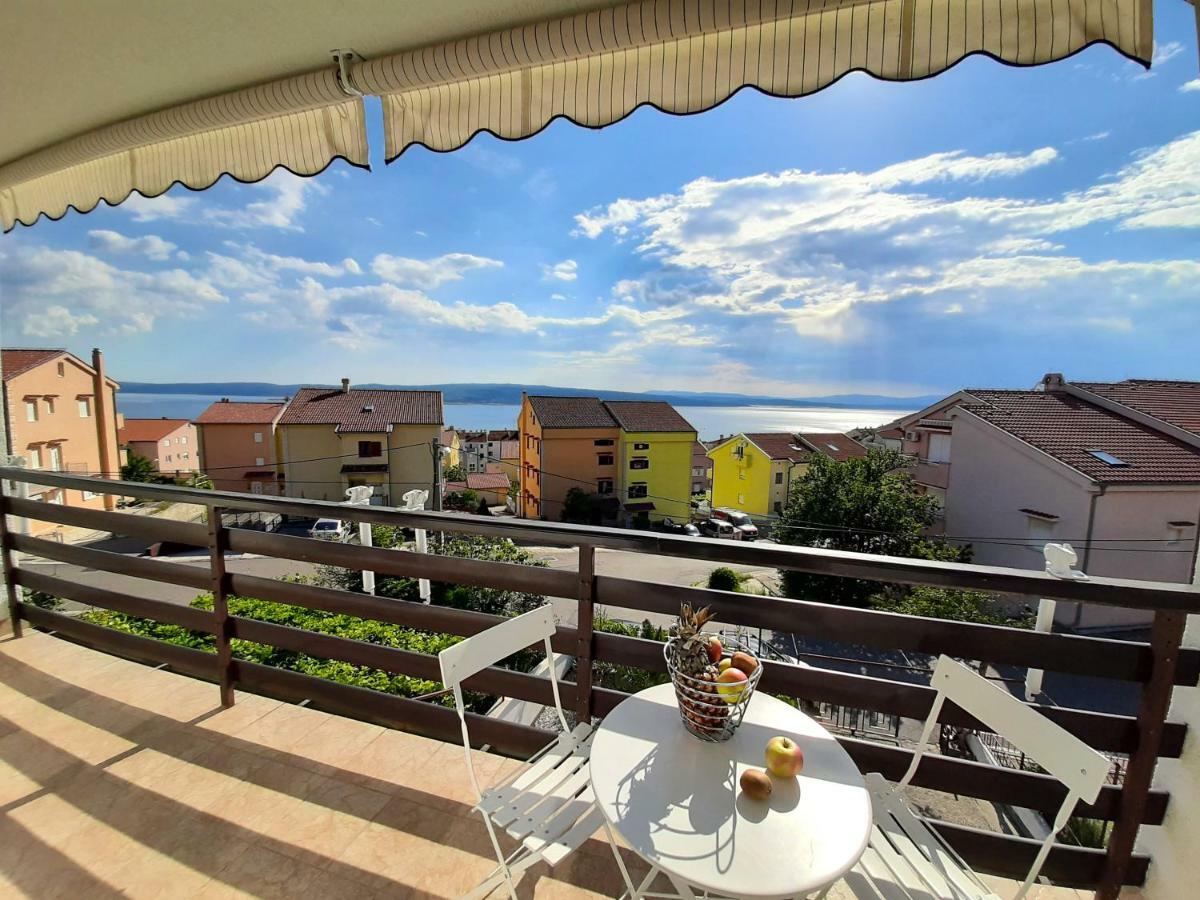 Rentfox - Crikvenica Apartment Exterior photo