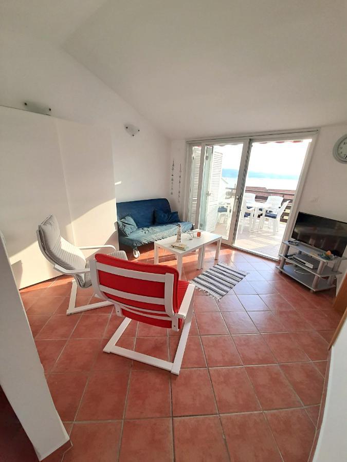 Rentfox - Crikvenica Apartment Exterior photo