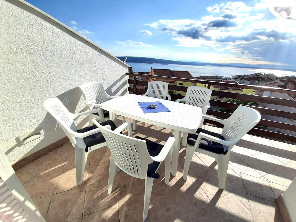 Rentfox - Crikvenica Apartment Exterior photo